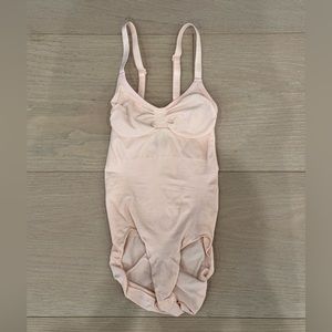 Skims pink shapewear XXS